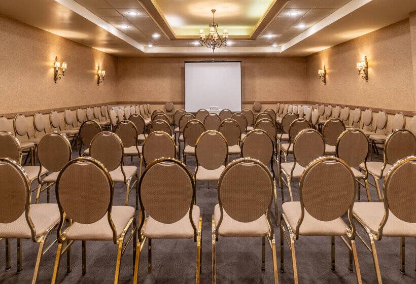 Atrium Hotel Vancouver