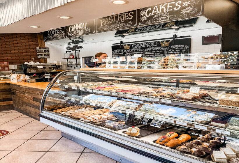 Atrium Hotel Vancouver