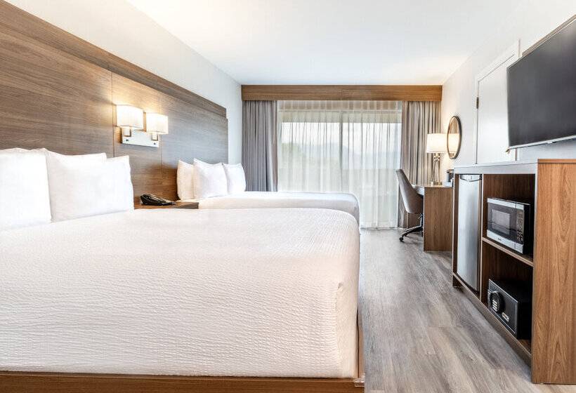 Atrium Hotel Vancouver