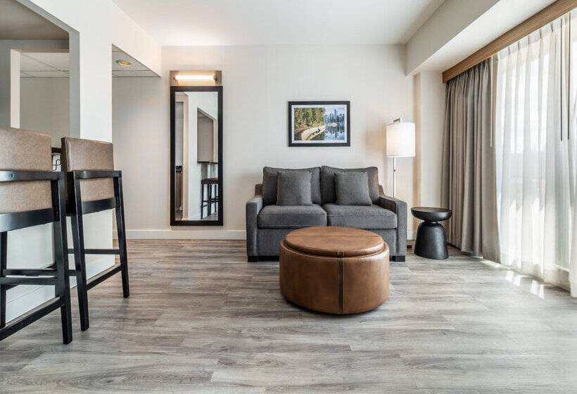 Atrium Hotel Vancouver