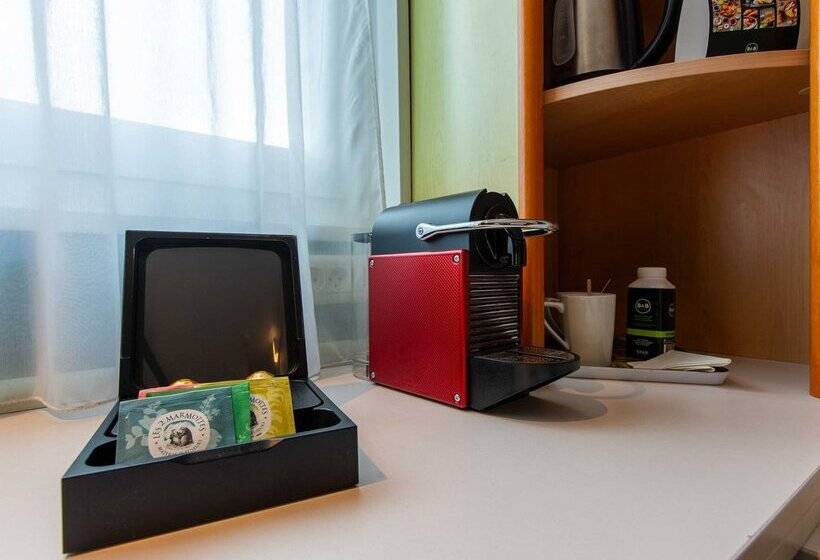 B&b Hotel Orléans Nord Saran