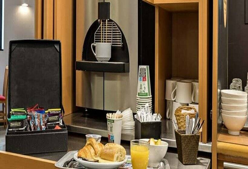 B&B HOTEL Rouen Centre Rive Gauche