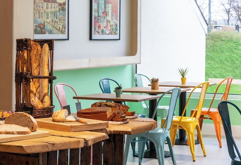 Greet Hotel Chatellerault