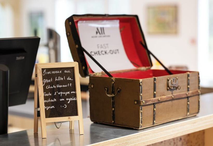 Greet Hotel Chatellerault