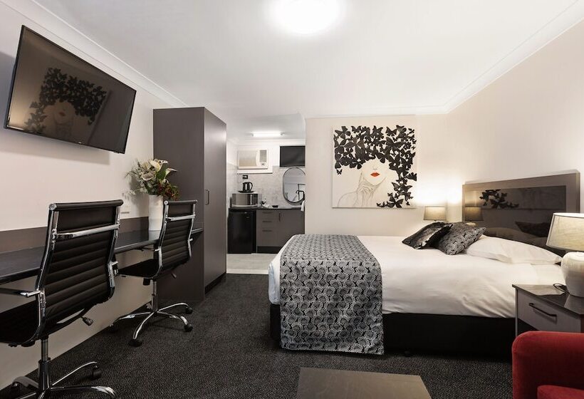 בית מלון כפרי Alabaster Motor Inn