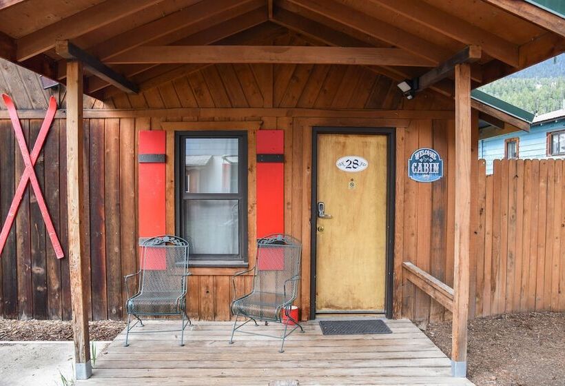 فندق Alpine Lodge Red River