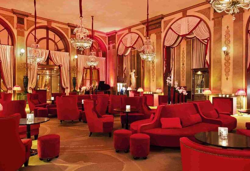 ホテル Barriere Le Royal Deauville