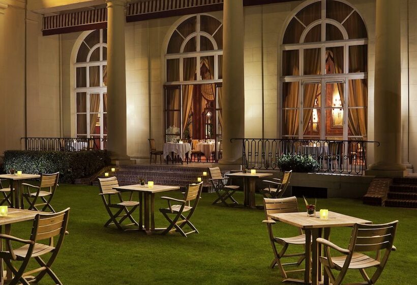 ホテル Barriere Le Royal Deauville