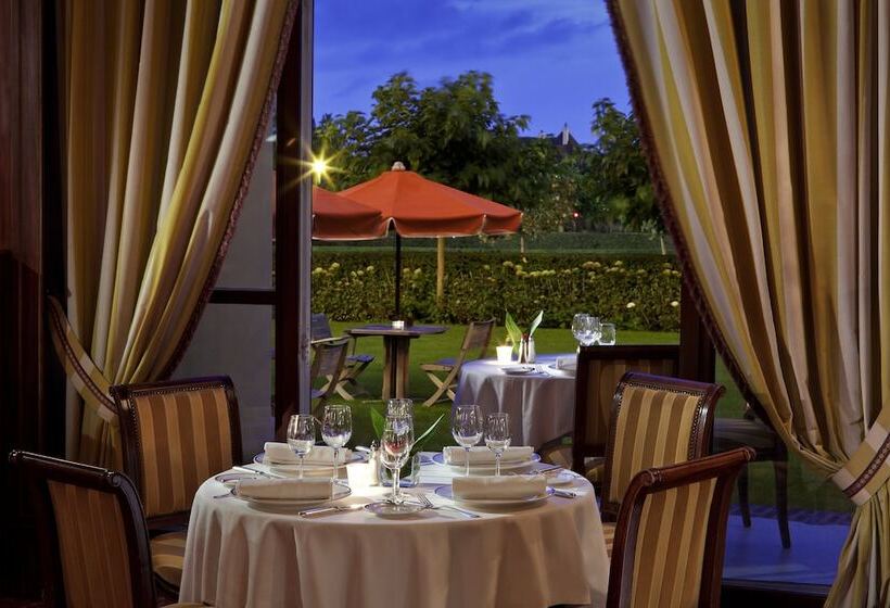 ホテル Barriere Le Royal Deauville