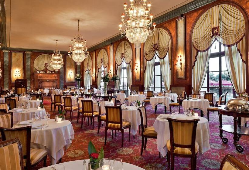 ホテル Barriere Le Royal Deauville