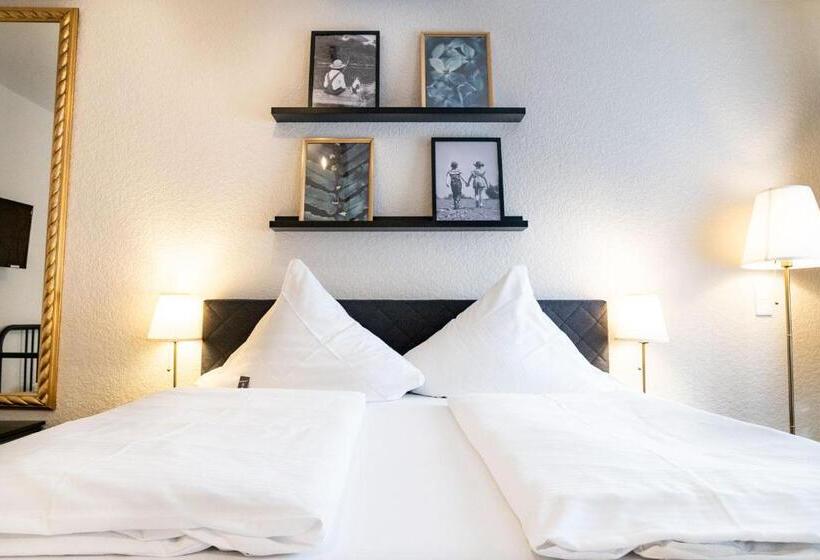 Hotel Beim Schupi Karlsruhe