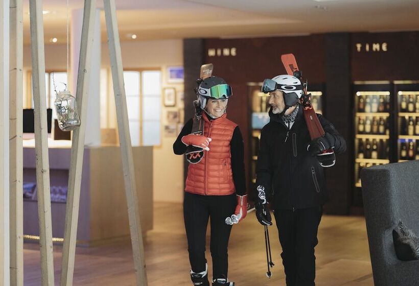 ホテル Bergland Design Und Wellness