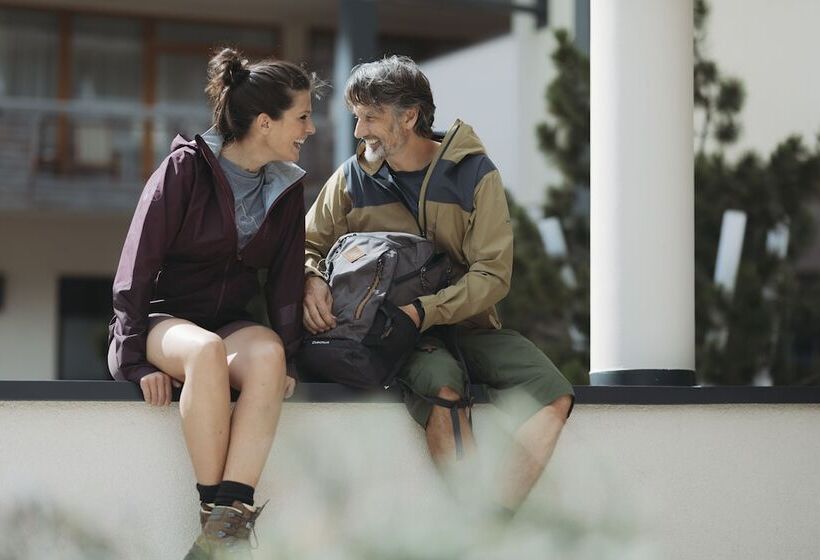 هتل Bergland Design  Und Wellness