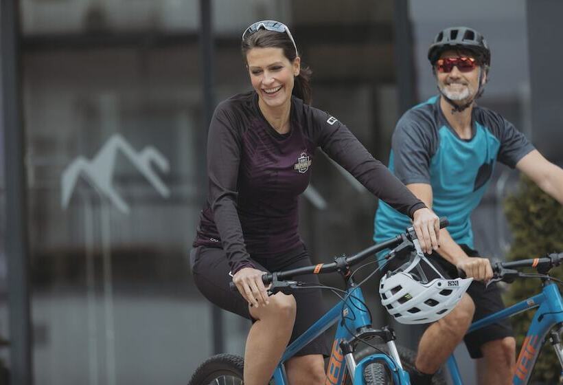 ホテル Bergland Design Und Wellness