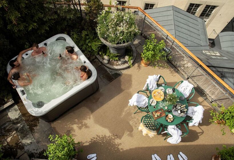 Berns, Historical Boutique Hotel & House Of Entertainment Since 1863