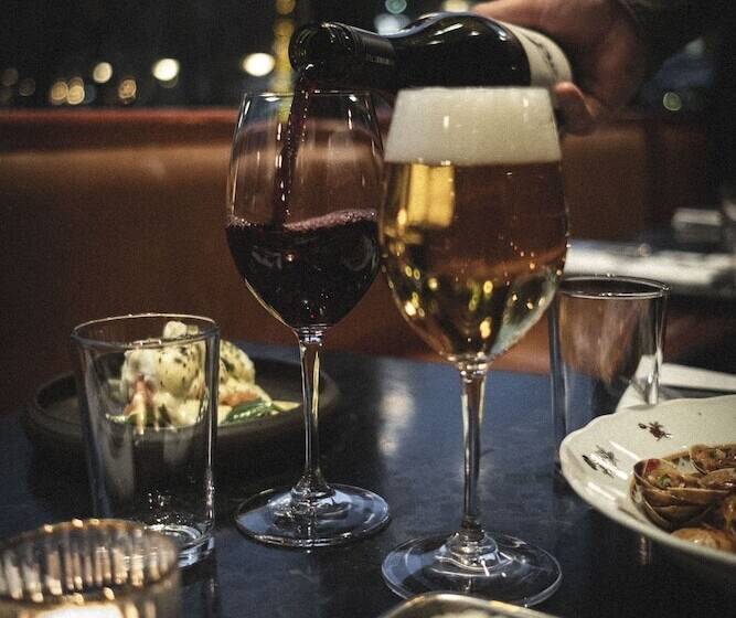 Berns, Historical Boutique Hotel & House Of Entertainment Since 1863