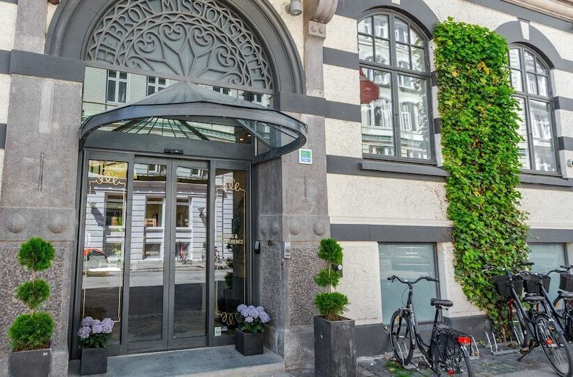 Best Western Hotel Hebron