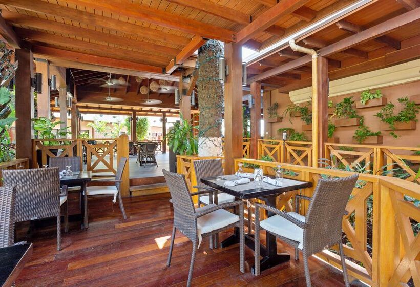 فندق Best Western Plus Belize Biltmore Plaza