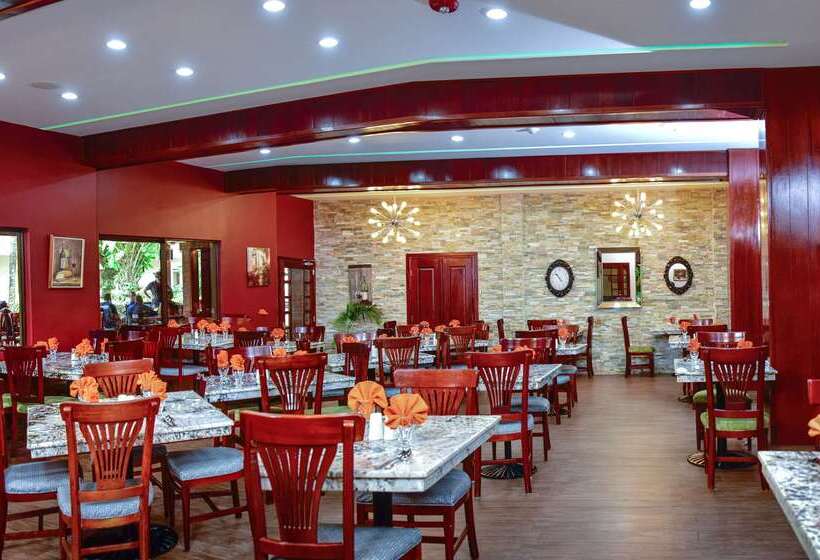 فندق Best Western Plus Belize Biltmore Plaza