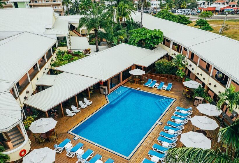 호텔 Best Western Plus Belize Biltmore Plaza