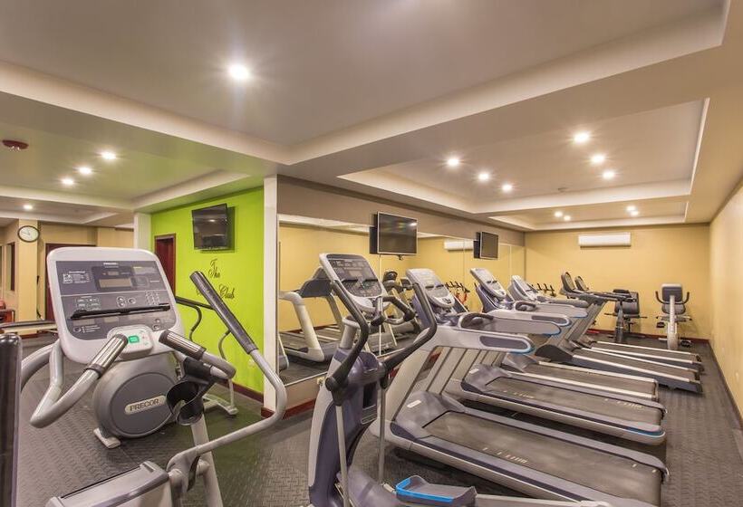 فندق Best Western Plus Belize Biltmore Plaza