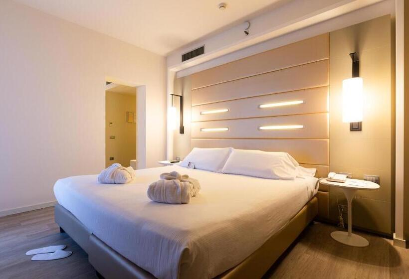 Best Western Plus Tower Hotel Bologna