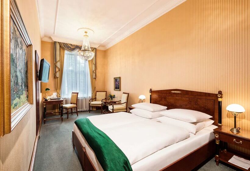 Best Western Premier Grand Hotel Russischer Hof