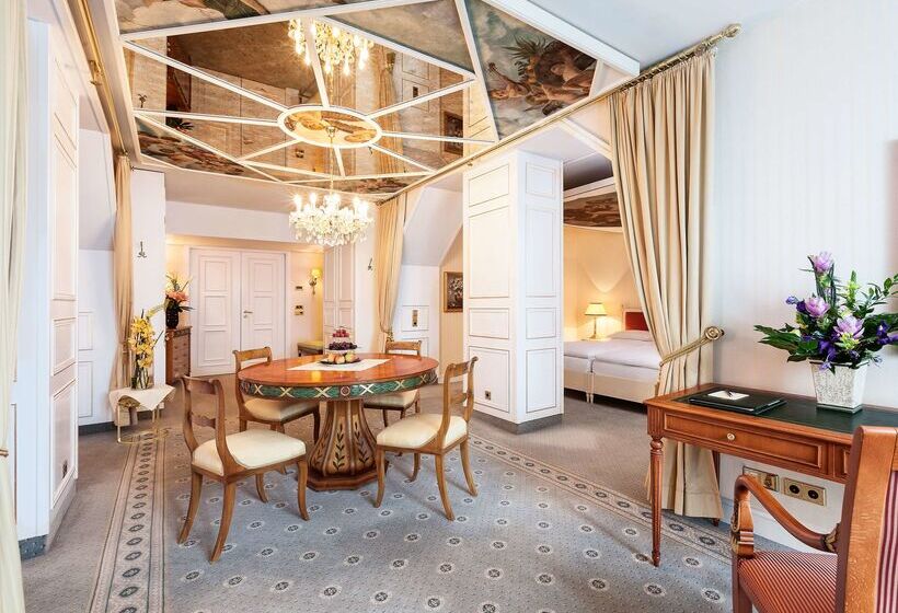 Best Western Premier Grand Hotel Russischer Hof