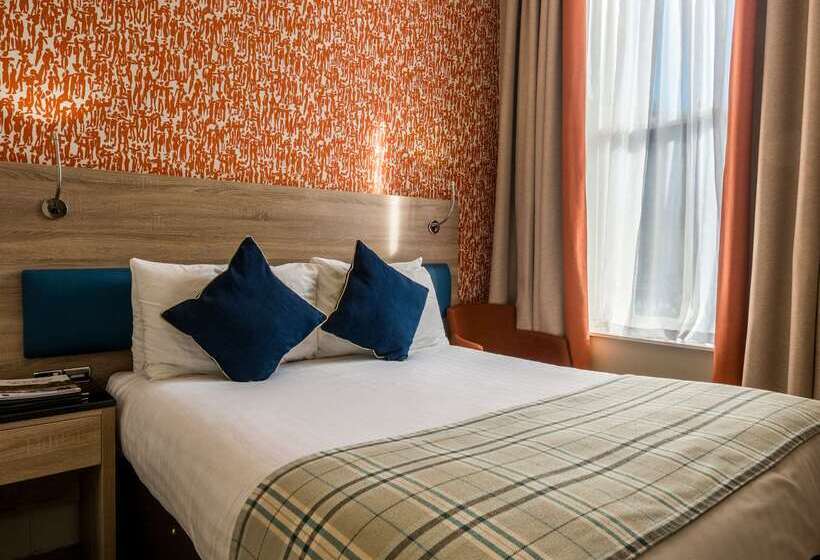 Cairn Hotel & Apartments