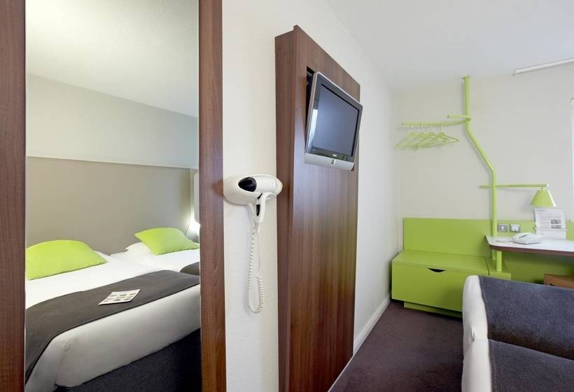 ホテル Campanile  Swindon