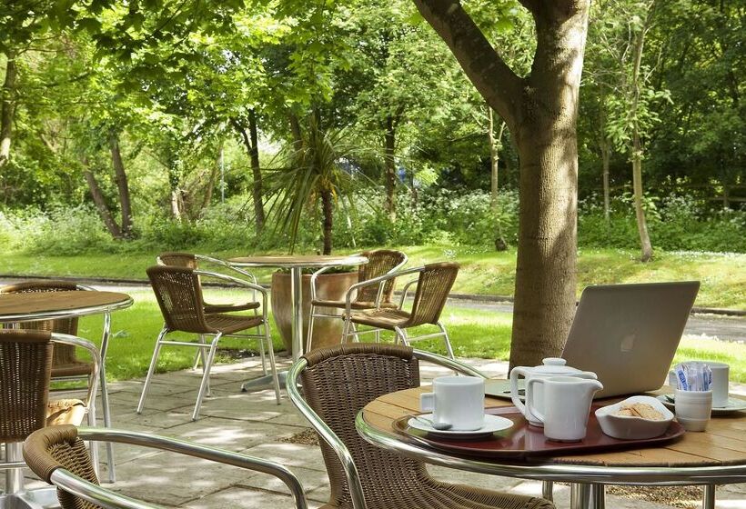 ホテル Campanile  Swindon