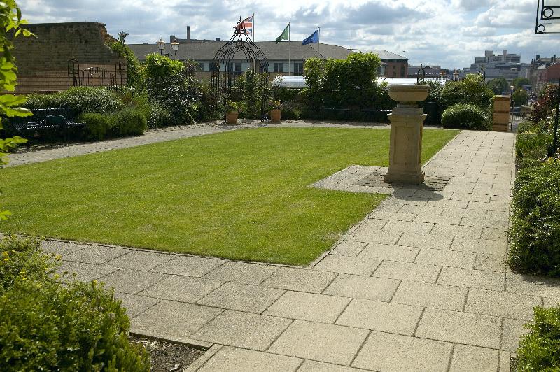 هتل Crowne Plaza   Sheffield, An Ihg