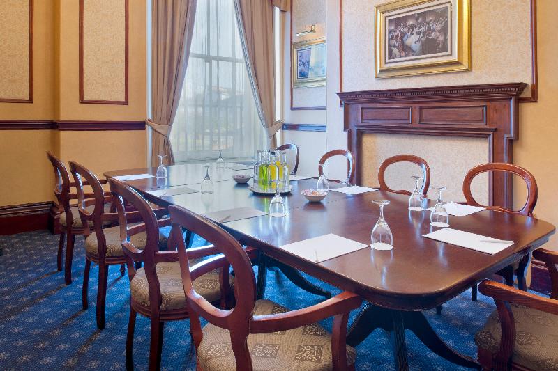 هتل Crowne Plaza   Sheffield, An Ihg