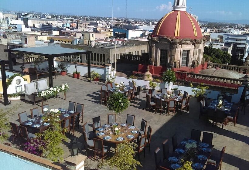 Отель De Mendoza