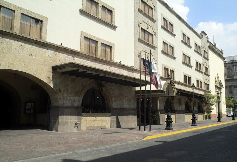 Отель De Mendoza