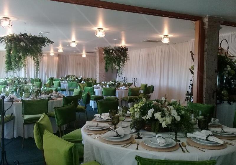 Отель De Mendoza