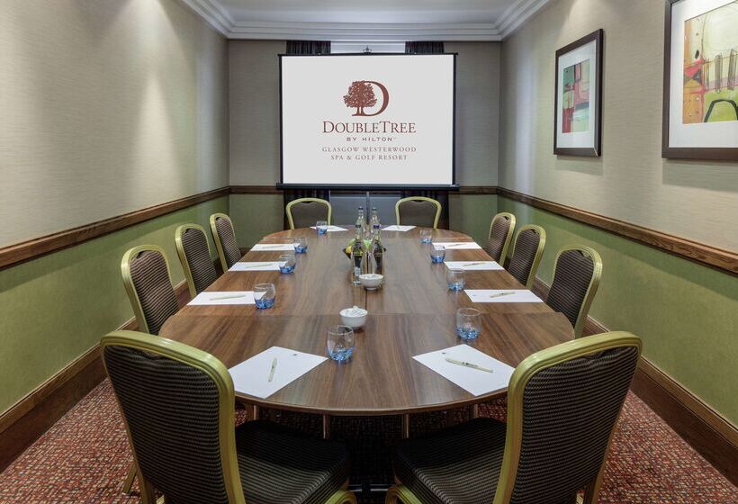 فندق Glasgow Westerwood Spa & Golf Resort