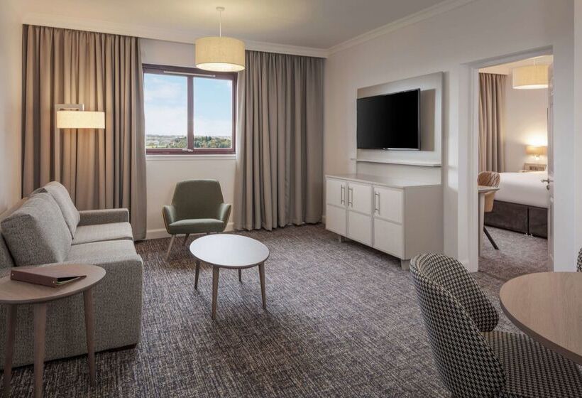 酒店 Glasgow Westerwood Spa & Golf Resort