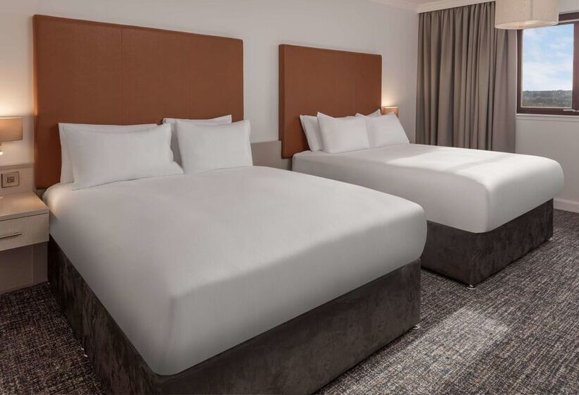 酒店 Glasgow Westerwood Spa & Golf Resort