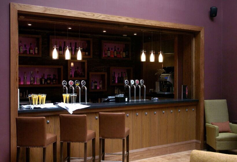 酒店 Glasgow Westerwood Spa & Golf Resort