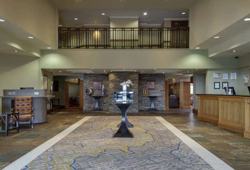 فندق Glasgow Westerwood Spa & Golf Resort