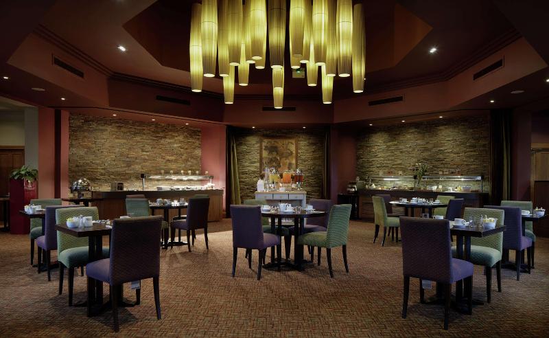 酒店 Glasgow Westerwood Spa & Golf Resort