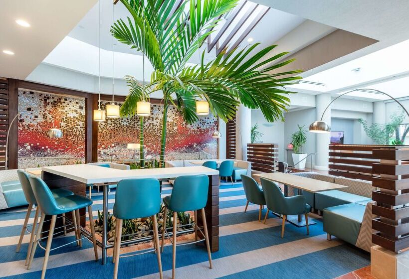 هتل Doubletree By Hilton San Juan