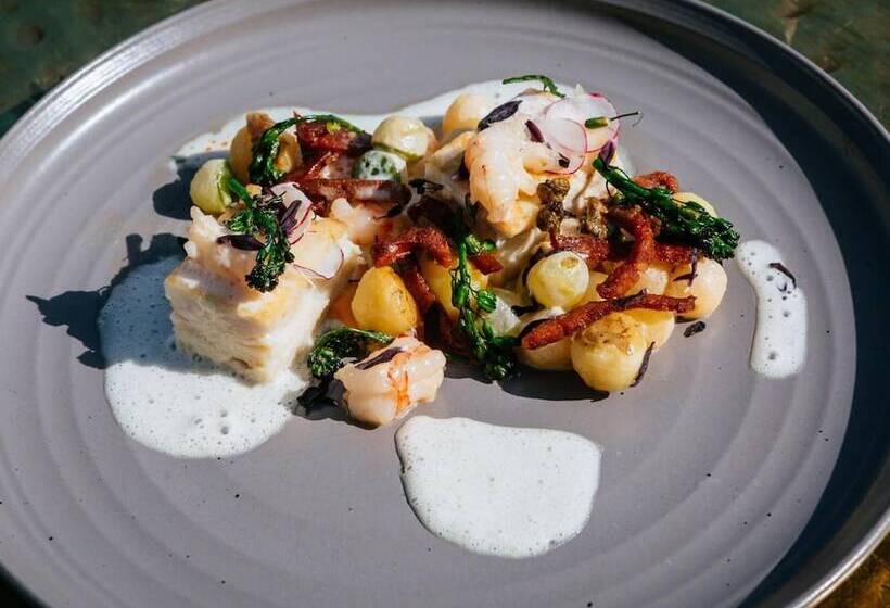 Eccles Hotel And Spa