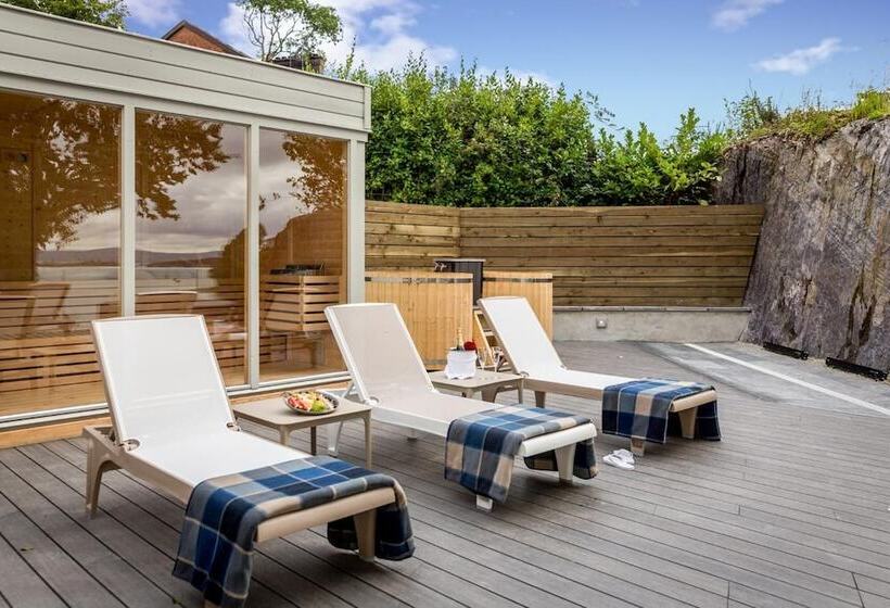 Eccles Hotel And Spa