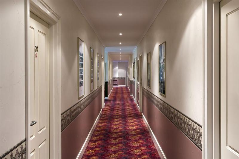 בית מלון כפרי Ensenada Motor Inn And Suites