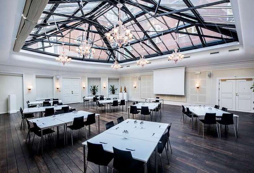 First Hotel Grand