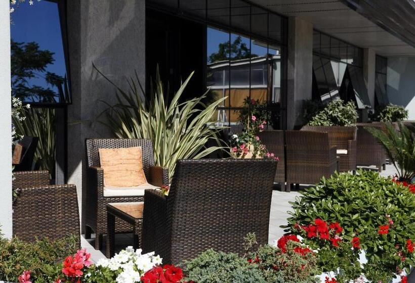 בית מלון כפרי Gardenia