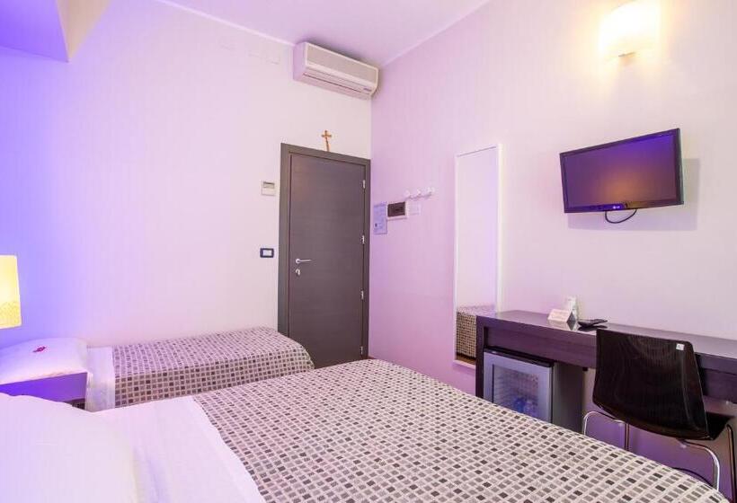 בית מלון כפרי Gardenia