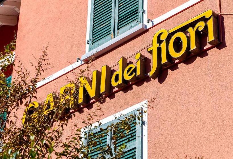 ホテル Garni Dei Fiori